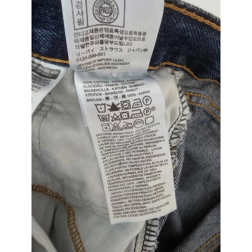 Levis 505 Jeans Mens30 x 32 Blue‎ Denim Straight Fit Medium Wash Cotton
